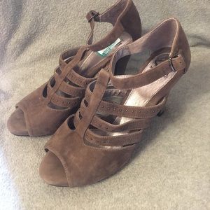 Women’s Sofft heels